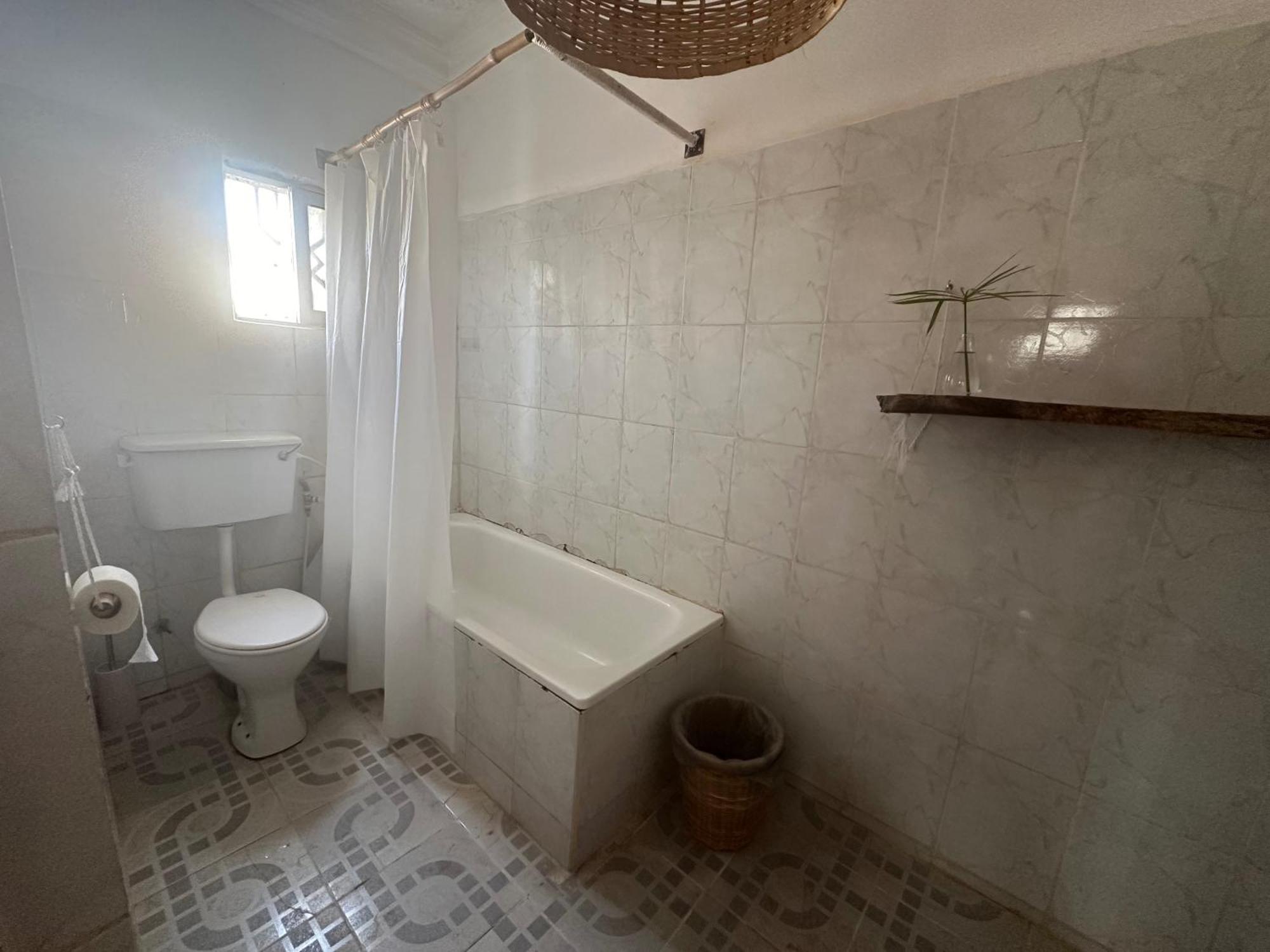 Fhs Foundation House Bijilo Luaran gambar