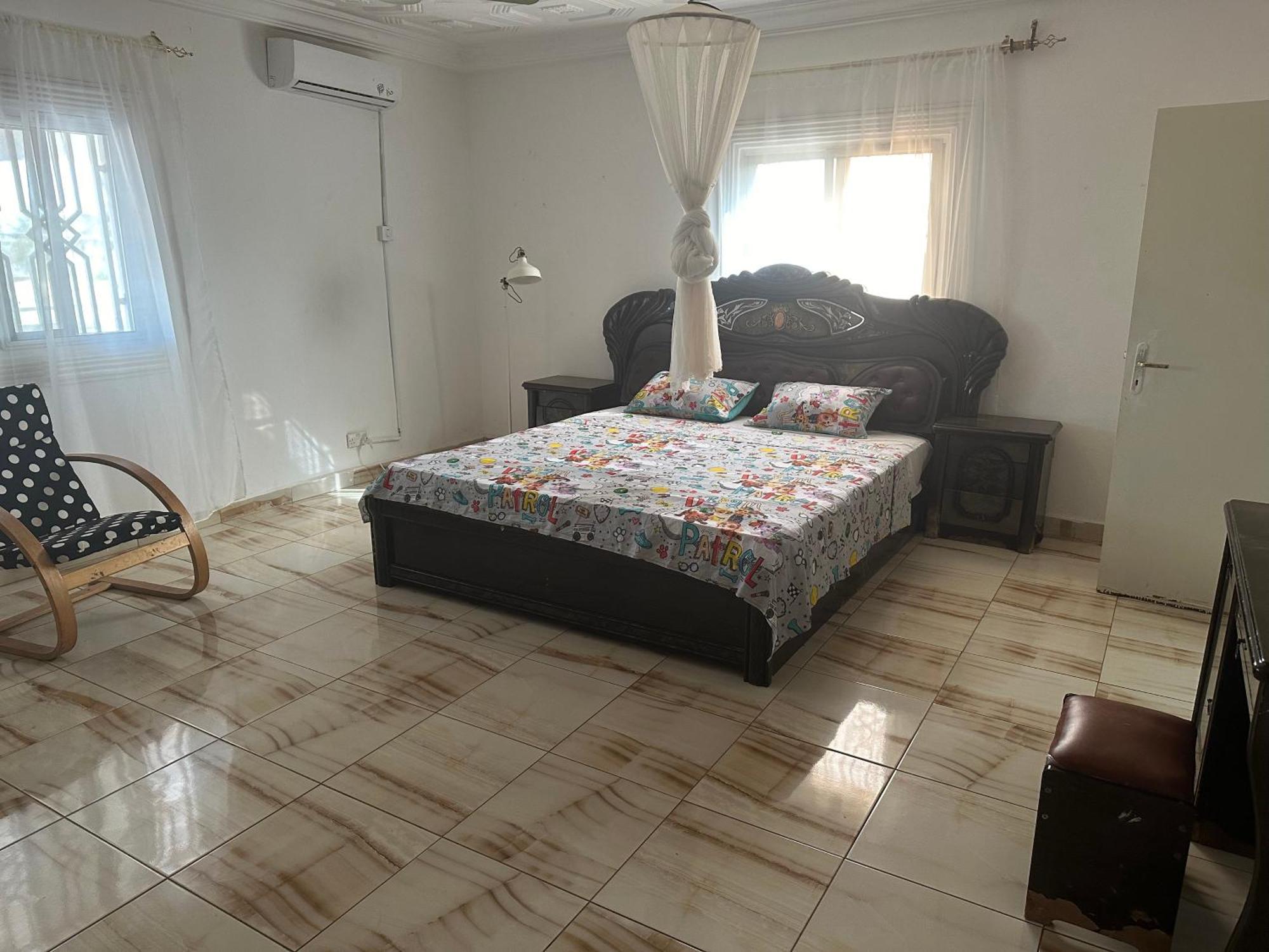 Fhs Foundation House Bijilo Luaran gambar